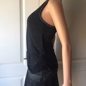 Athleta sports tank with self bra support