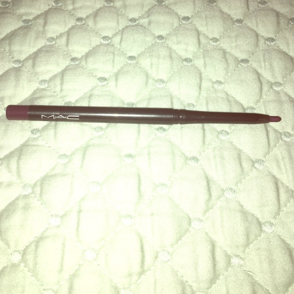 MAC: Collection Eyeliner Purple Dash