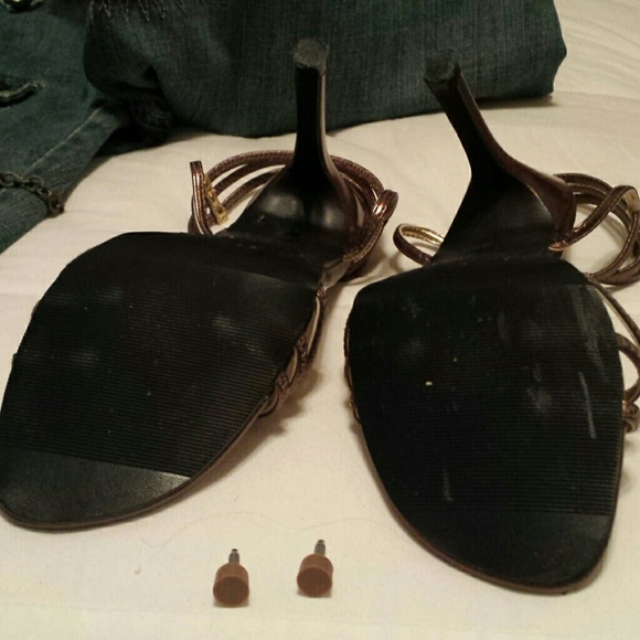 SALE Wild Rose heel - Picture 4 of 4