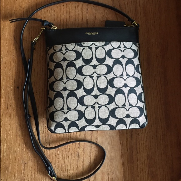 Coach Crossbody - Black/Taupe Signature & Leather