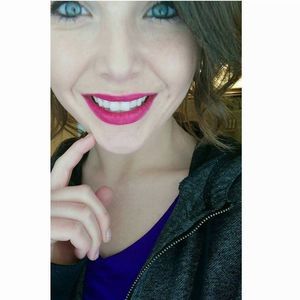 Meet your Posher, Lacee