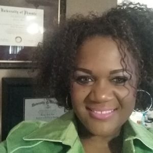 Meet your Posher, Monica