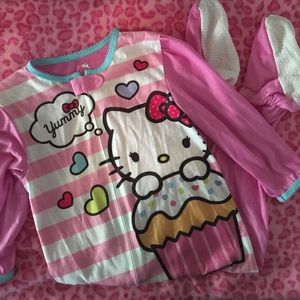 Hello Kitty Size 24 Month One Piece Sleeper