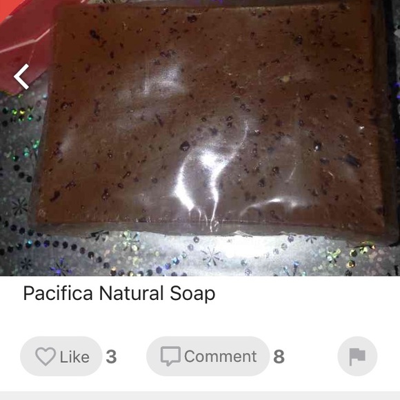 PACIFICA New in box Sandalwood soap - Picture 2 of 2