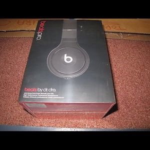 Beats by Dre Pro (Infinite Black)