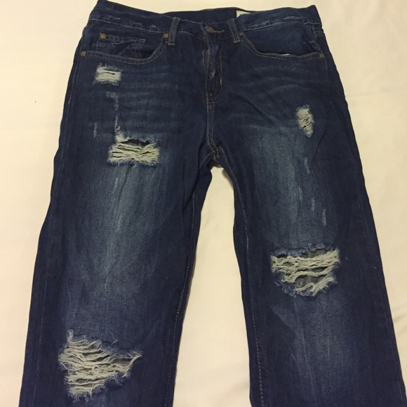 distressed BF jeans - Picture 2 of 2