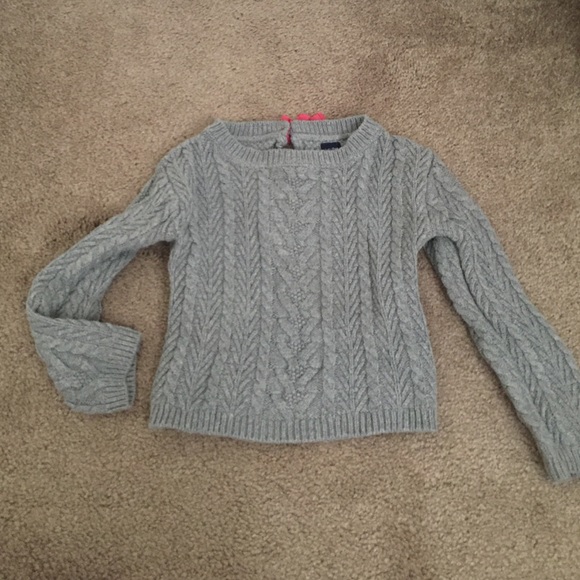 Girls sweater