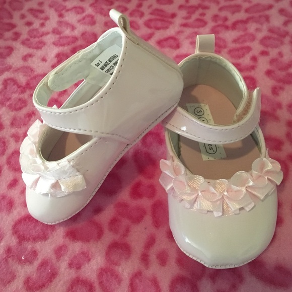 Tendertoes Size 3 Light Pink Ruffle Shoes