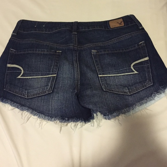 Worn once, AE shorts, great style. - Picture 2 of 2