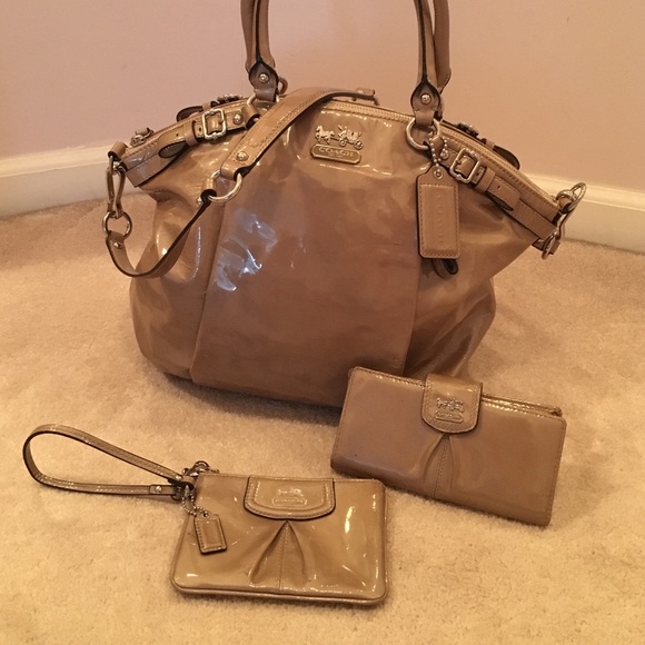Coach tote with matching wallets