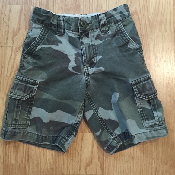 Old navy cami cargos. Gently used condition.