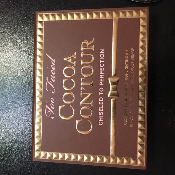 Too Faved Cocoa Contour