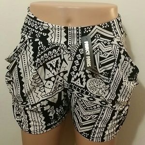 Short pant