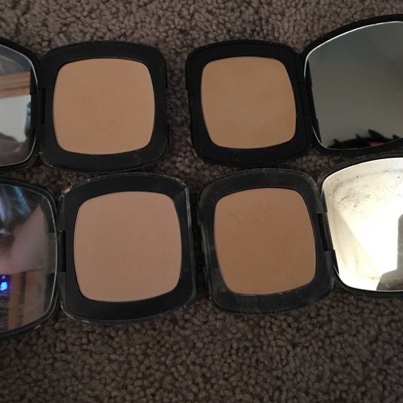 Bare minerals ready foundation - Picture 2 of 3
