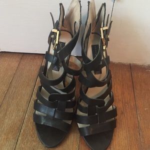 Steve Madden Criss Cross Heel