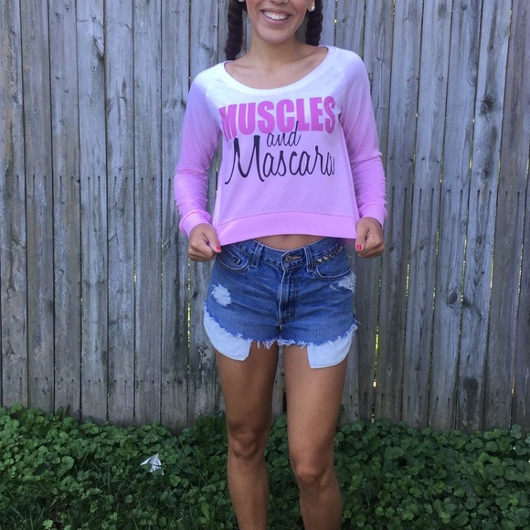 Pink Ombré Cropped Sweatshirt