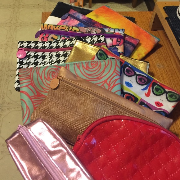 Make-up bag + Make-up BUNDLE