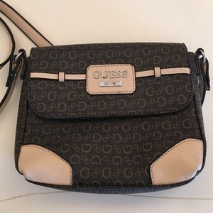 Guess cross body