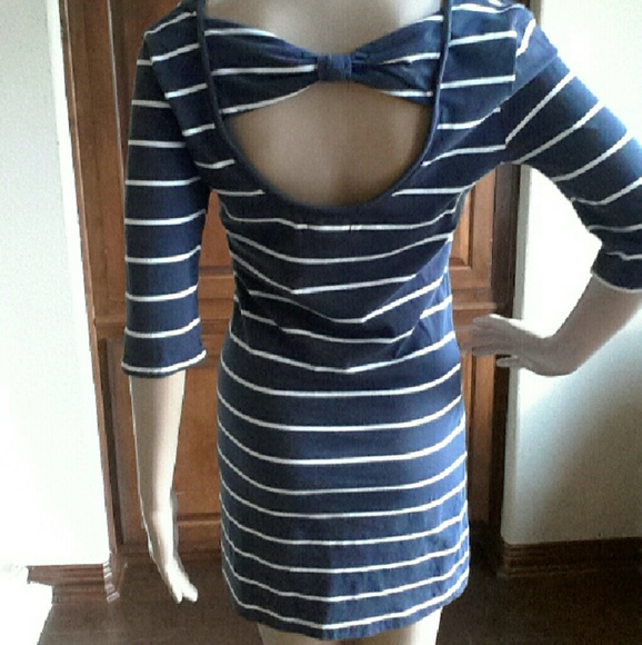 Navy/white striped dress, back keyhole