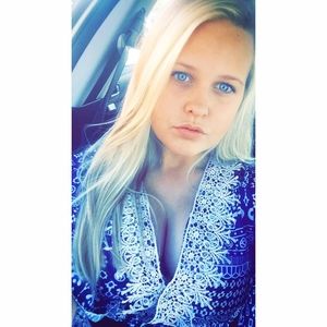 Meet your Posher, Christin