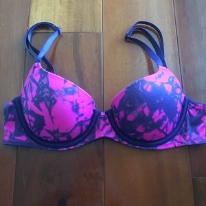 PINK Wear Everywhere Lightly Lined Bra