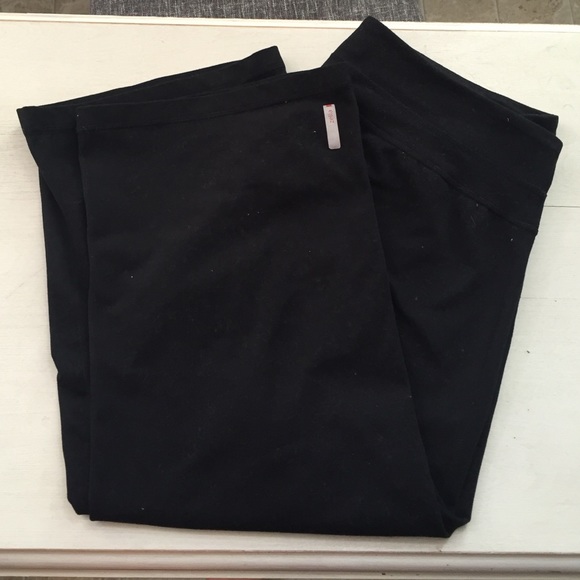 Zella Capri Pants