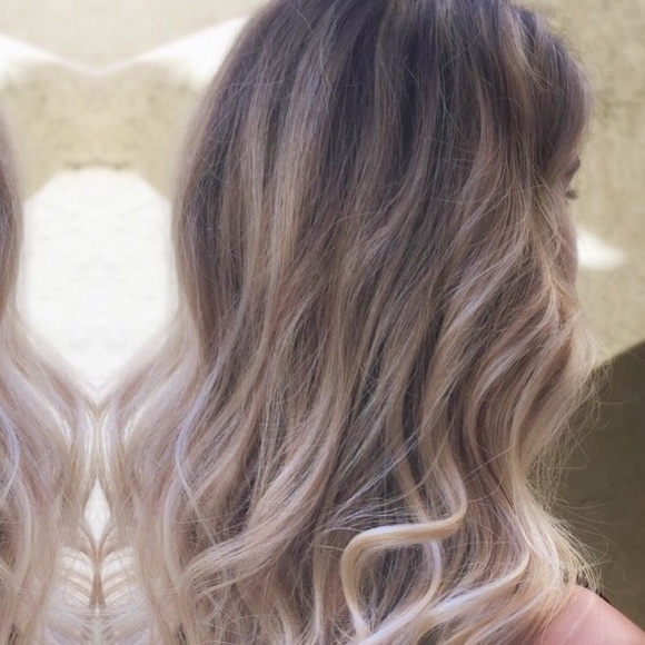 Meet your Posher, Minely