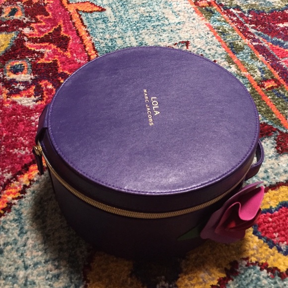 Marc Jacobs Perfume Box