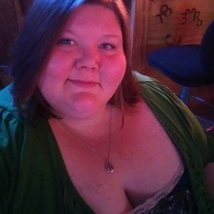 Meet your Posher, Connie cj