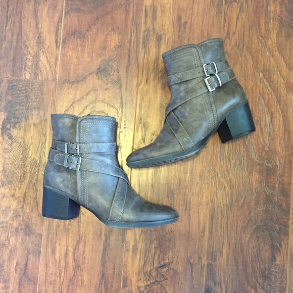 Stylish Women's Boots