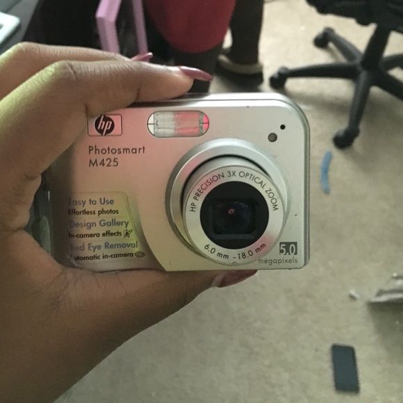 Digital camera📷 - Picture 2 of 4