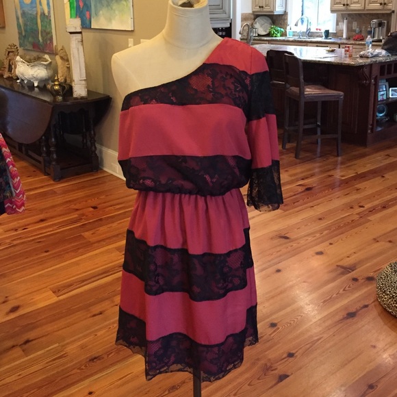 Cute one shoulder dress
