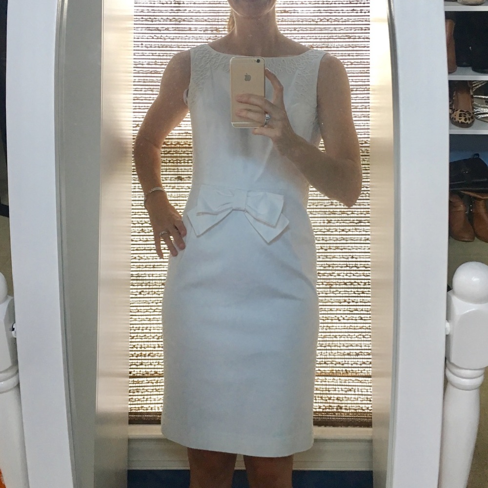 Classic Lilly Pulitzer White Bow Dress
