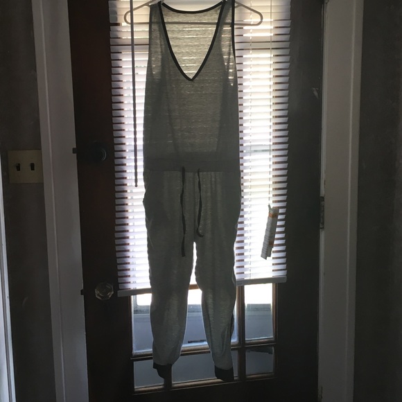 Romper - Picture 2 of 2