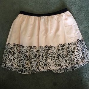 BNWOT Gap peach skirt