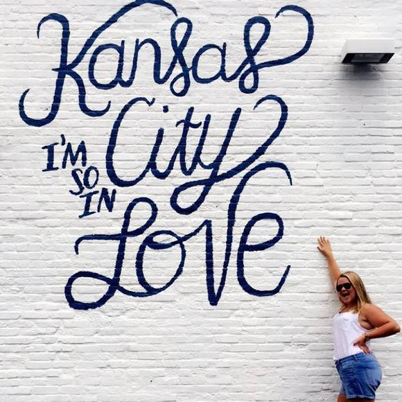 Meet your Posher, Alex - Picture 1 of 1