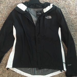 Black north face jacket