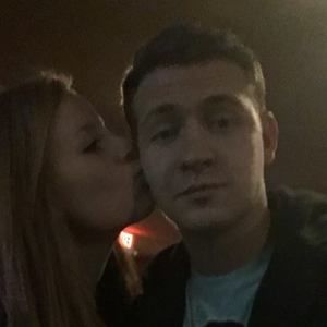 Meet your Posher, Mara