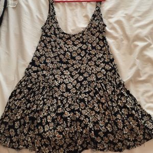 Flowered short dress