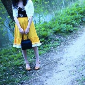 Vintage 1970s Midi Skirt with Lace Size S