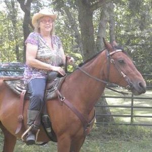 Meet your Posher, Faye