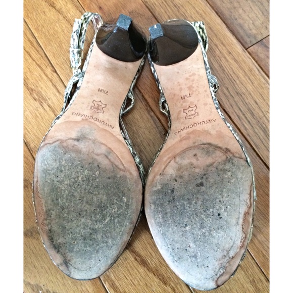 ✨HP✨Arturo Chiang Snakeskin Heels - Picture 3 of 4