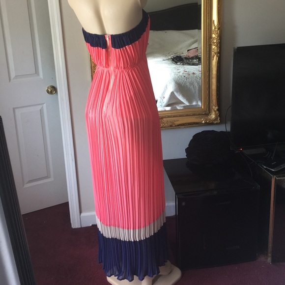 Chiffon dress - Picture 2 of 4