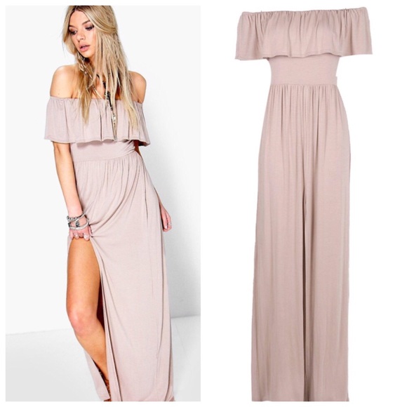 Ruffled Off-The-Shoulder Boohoo Maxi Dress