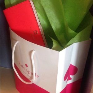 NWT- Kate Spade Stacy Wallet
