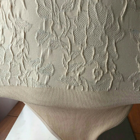 SOLD OUT - Picture 2 of 3