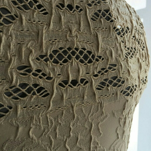 SOLD OUT - Picture 3 of 3