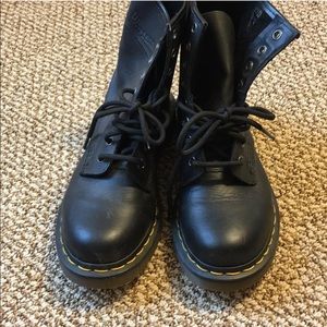 Dr Martens 1460 Boots