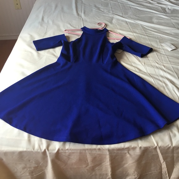 Blue off the shoulder dress never worn! - Picture 3 of 4
