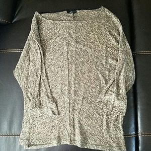 3/4 gold & black shirt